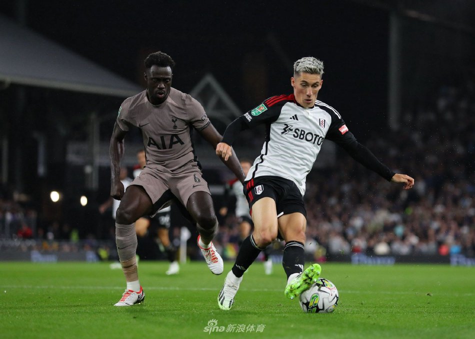 露一个潜在 露一个潜在