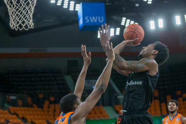 威少依旧是 威少依旧是