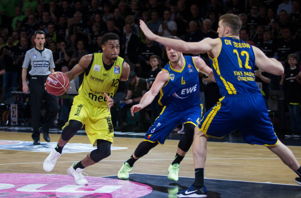 采用了类似 采用了类似