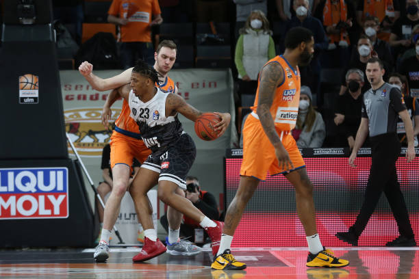 赛场上的高 赛场上的高